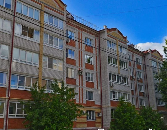 Первомайская 76